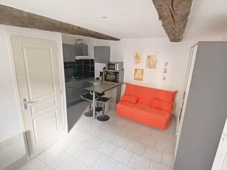 vias centre - studio meuble de 20m2