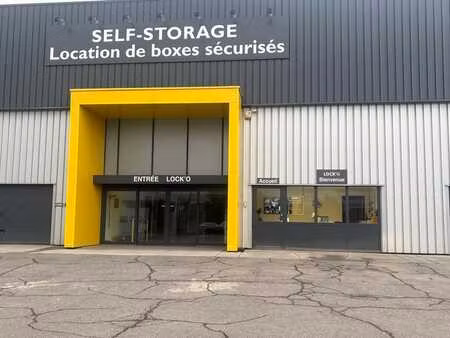 entrepôt lock'o 450 m²