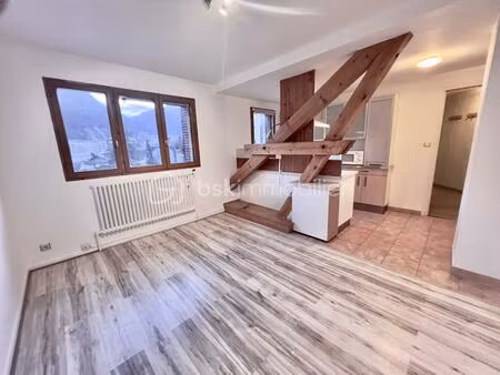 appartement de 42 m² à saint-jean-de-maurienne