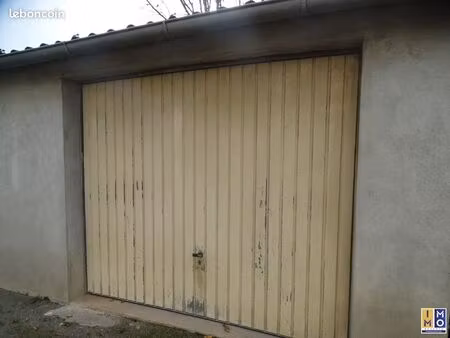 parking/box 30 m² saint-florent-sur-cher