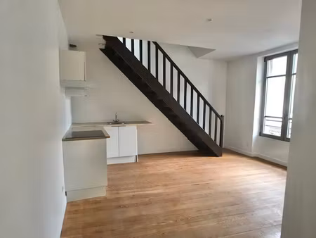 a louer bel appartement de 3 pièces à st arnoult