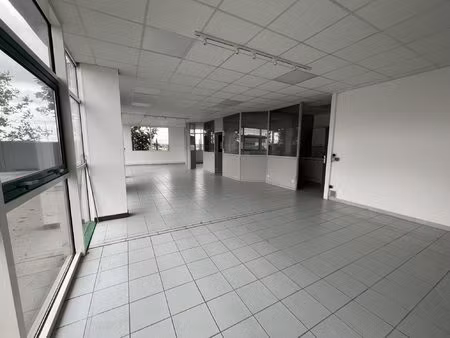 à louer - locaux d'activité - 217 m2 - rivery (80)