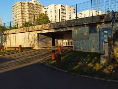 location parking sous-sol