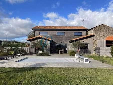 vente maison piscine à saint-florent-le-vieil (49410) : à vendre piscine / 230m² saint-flo