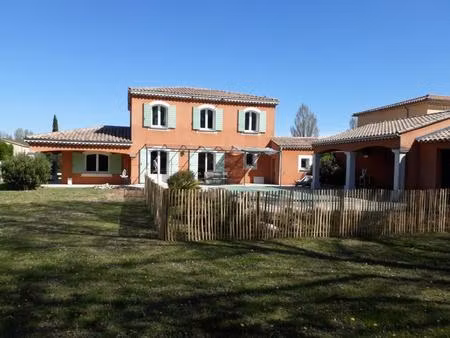 en exclusivité villa de plus de 135 m2 avec piscine golf de la valdaine