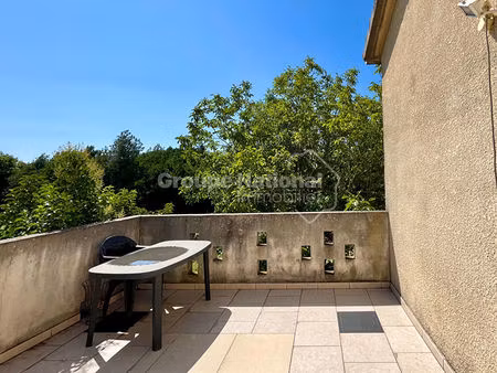 spécial investisseur : appartement t3 vendu loué