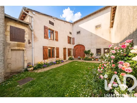 vente maison 4 pièces 105 m² à colombey-les-belles (54170)  79 000 €