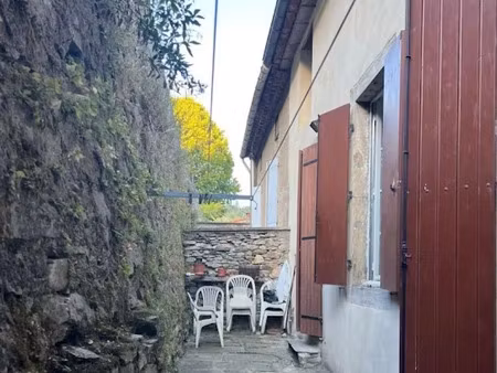 vente maison 4 pièces 102 m² à saint-pons-de-thomières (34220)  85 000 €