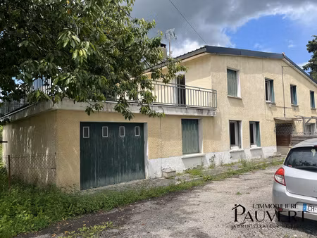 grande maison t4 avec garage et jardin dans quartier calme p