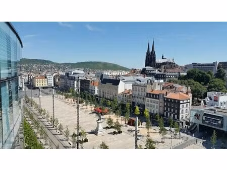 location local commercial 150m² clermont ferrand 63000