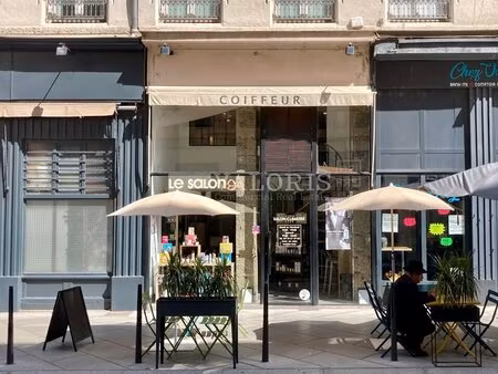 location local commercial 42m² lyon 1er