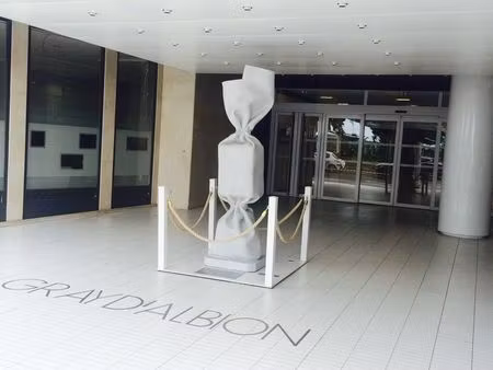 vente commerce 33 m² cannes (06400)