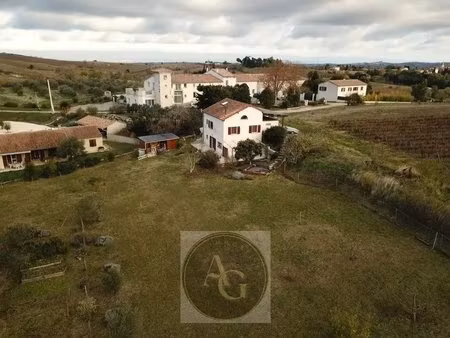 maison t5 de 140m² sur terrain d'environ 3400m²