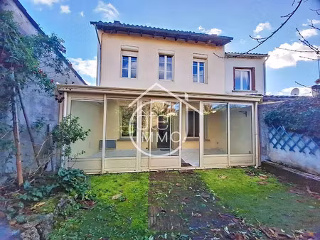 vente maison 7 pièces 153 m² à sainte-foy-la-grande (33220)  169 900 €