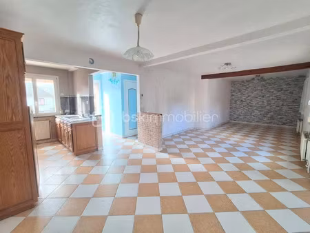 vente maison 5 pièces 113.37 m² à gamaches (80220)  168 000 €