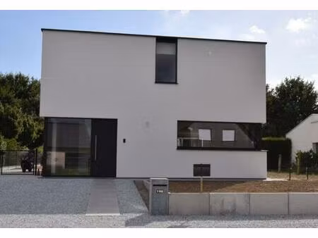 huis te koop in nederename