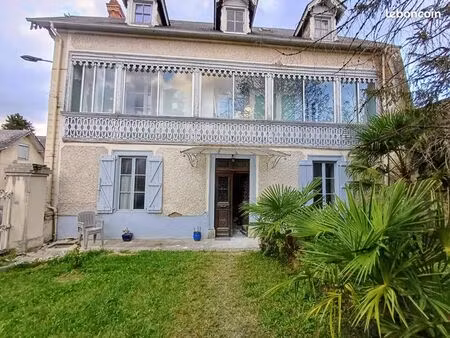 maison 5 pièces 195 m²