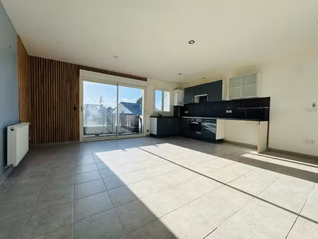 appartement saujon 3 pièce(s) 70 m2