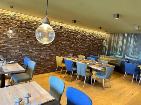 savoie (73)  les saisies - opportunite saison 2025 / 2026 - a vendre fdc restaurant 80 cou