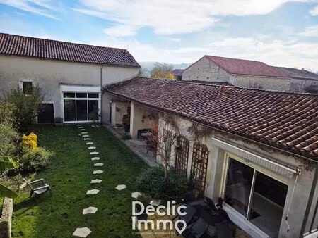 vente maison 8 pièces 155 m² juillé (16230)