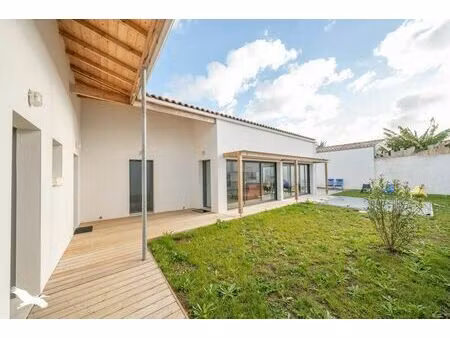 vente maison 4 pièces 87 m² saint-denis-d’oléron (17650)