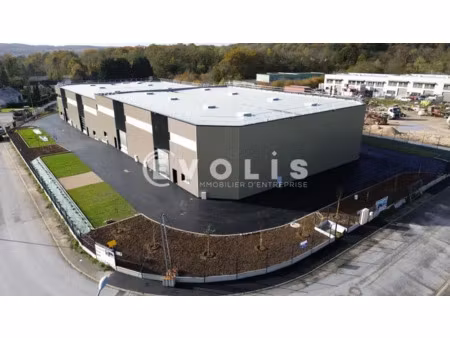 local d'activités à louer - 302 m² - etrechy (91)