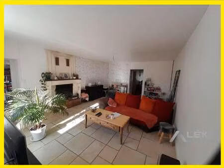 vente maison à massac (17490) : à vendre / 88m² massac