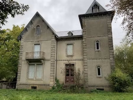 nouzerines (23) – maison d'architecte à réinventer  au coe