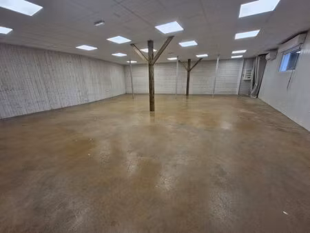 vannes est – local en rez-de-chaussée de 173 m²