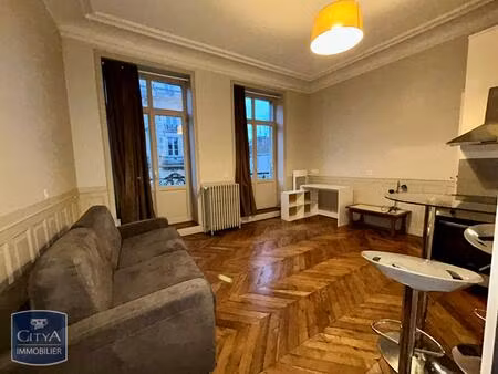 location appartement 1 pièce 25m² alencon 61000