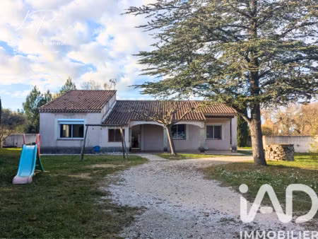 vente maison à aix-en-provence (13080) : à vendre / 154m² aix-en-provence