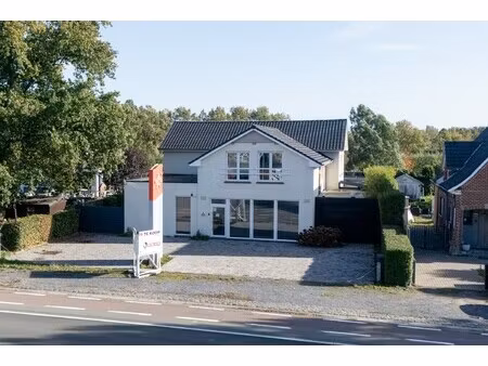 commercieel te koop in lievegem