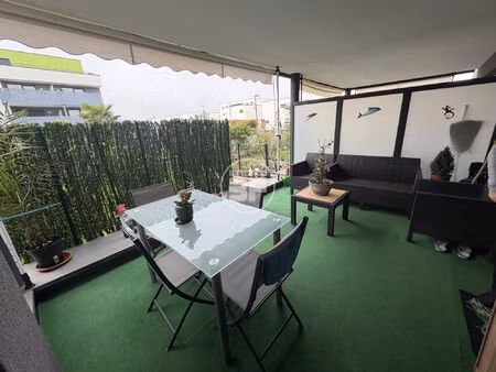 appartement t2 de standing avec terrasse  jardin et double stati