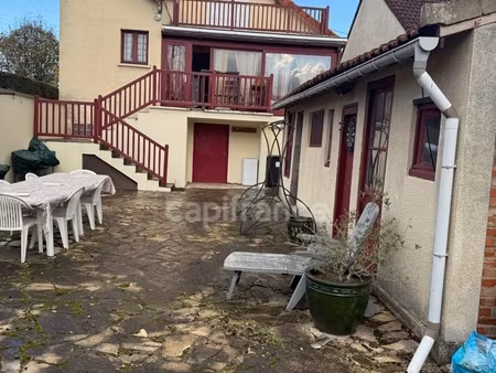 maison de 5 pieces + terrain de 800 m2 + piscine   ermont (95)