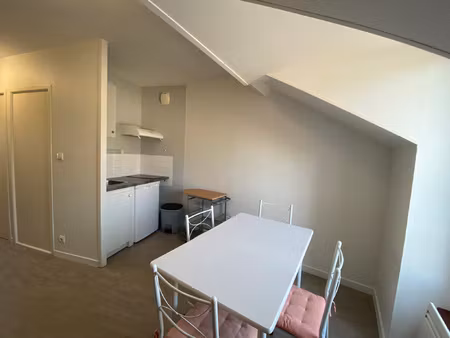 location appartement 2 pièces 24m² chateaubriant 44110