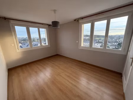 location appartement 3 pièces 85m² sable sur sarthe 72300