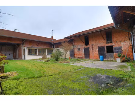 vente maison de village 3 pièces 108m2 heiltz-le-maurupt 51340 - 91500 € - surface privée