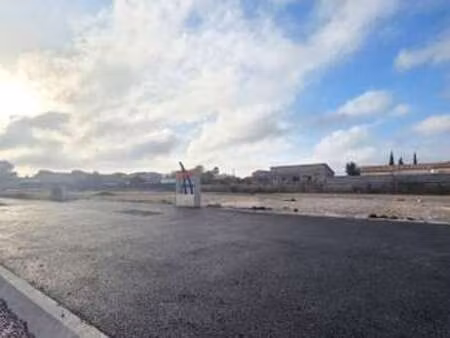 vente terrain à pia (66380) : à vendre / 401m² pia