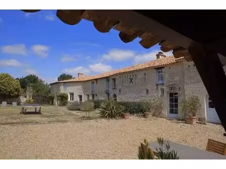 maison de prestige de 260 m2 en vente vaudelnay  france