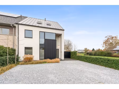 commercieel te koop in belsele