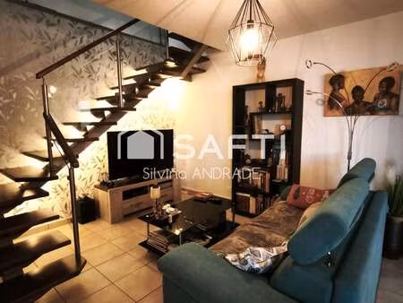 vente maison piscine à saint-julien-des-landes (85150) : à vendre piscine / 99m² saint-jul