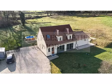 vente maison 4 pièces 154 m² à montcléra (46250)  399 000 €