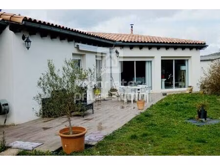 maison 5 pièce(s) 170 m2