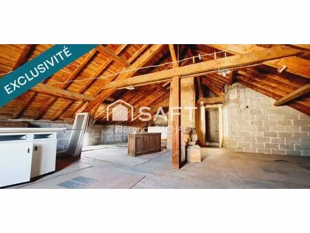 maison de ville à rénover – beau potentiel à salornay-sur-guye