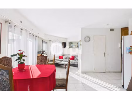 appartement mandelieu-la-napoule 56.17 m² t-3 à vendre  119 000 €