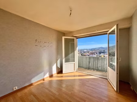 vente appartement 3 pièces 57 m² à lourdes (65100)  63 840 €
