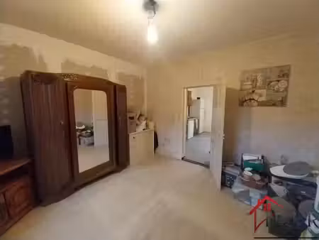 maison familiale avec terrain et ruisseau à corravillers
