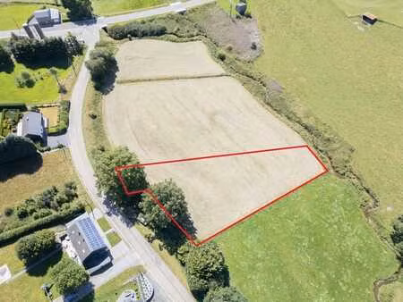 terrain à bâtir de 30 ares