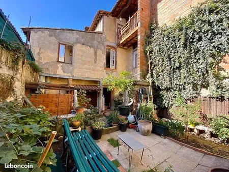 maison 5 pièces 198 m²