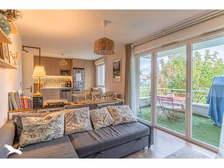 vente appartement 3 pièces 63 m² à bruges (33520)  262 781 €